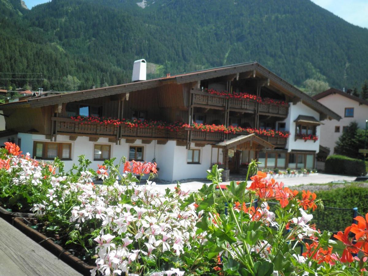 Landhaus Appartement Kofler Ferienwohnungen,Zimmer Maurach  Exterior photo